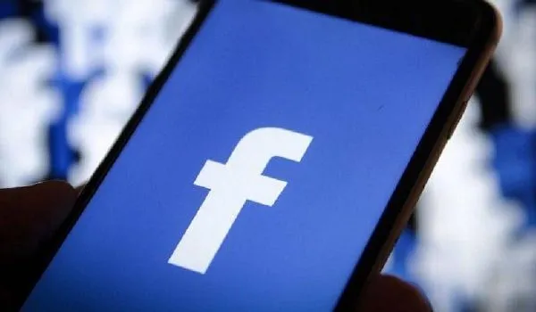 कई फेसबुक उपयोगकर्ताओं ने 'फॉलोअर्स' कम होने की शिकायत की, जुकरबर्ग को भी करोड़ों का ‘नुकसान’